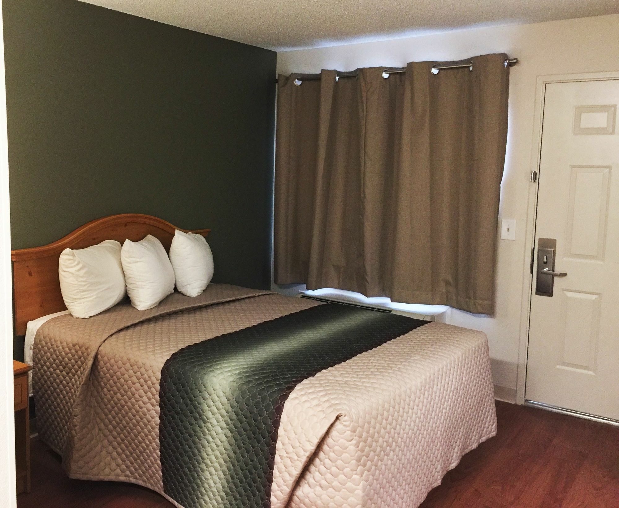 Hometowne Studios By Red Roof Houston - Northwest Luaran gambar